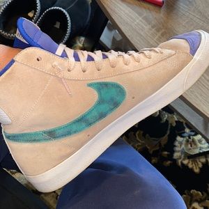Custom Nike blazers men’s size 12